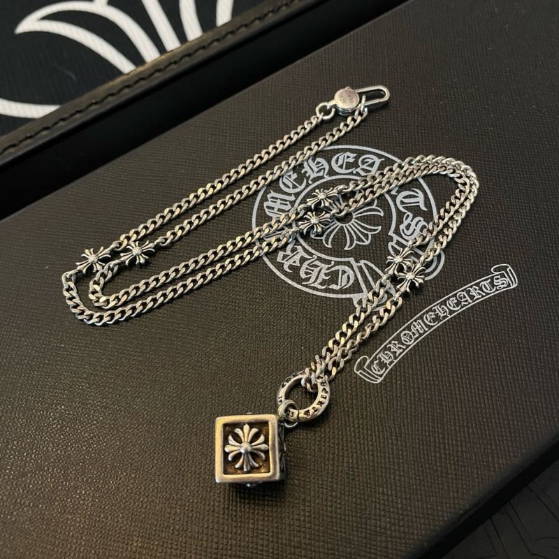 Ch*0me He**ts necklaces